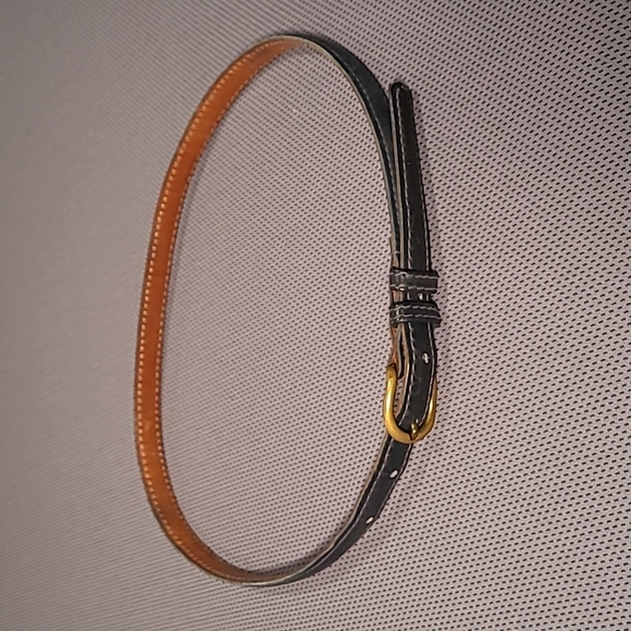 La Jolla Blue Leather Skinny Belt With Brass Buckle - Picture 13 of 14